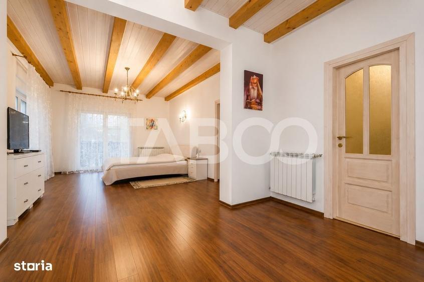 Apartament cu 4 camere decomandat în Calea Dumbrăvii