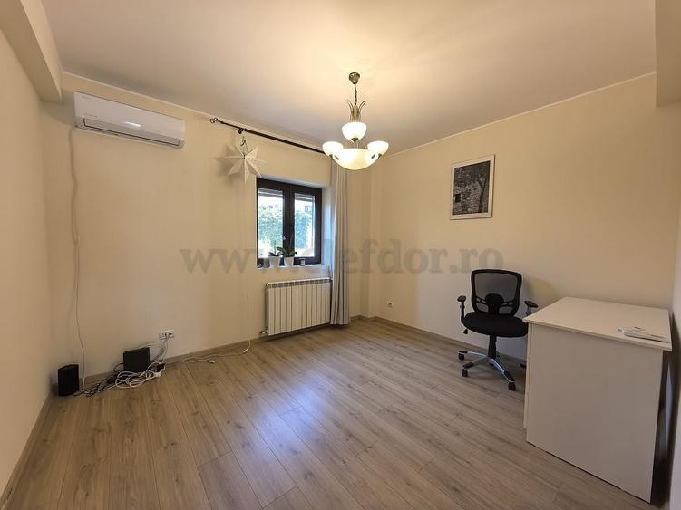 Casă individuală cu 5 camere cu Piscina în Pipera