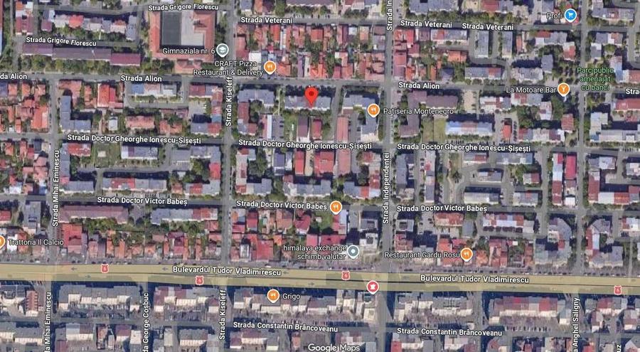 Apartament cu 3 camere decomandat în Exterior Vest