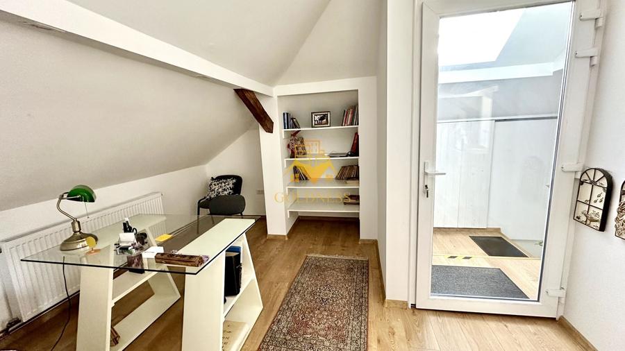 Apartament cu 2 camere semidecomandat, mobilat în Ultracentral
