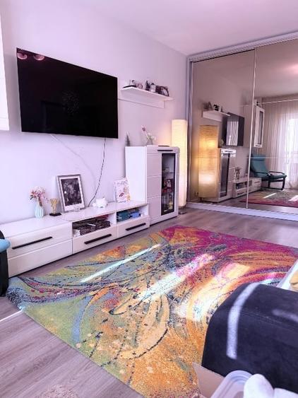 Apartament cu 3 camere decomandat, mobilat în Drumul Taberei