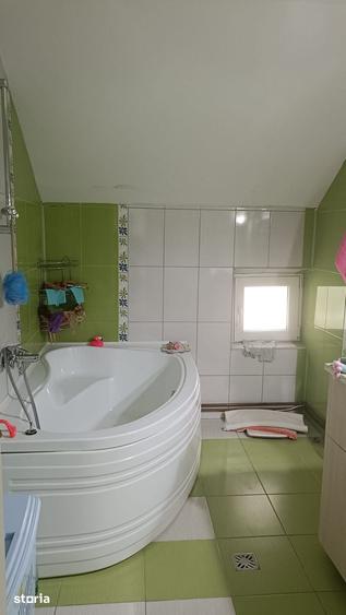 Casa / Budesti - Racovita / Valcea / - 8