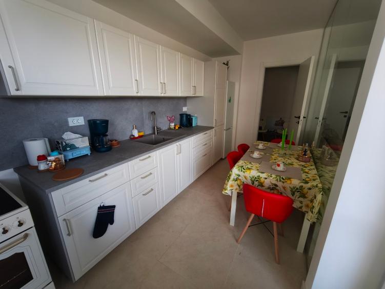 Apartament cu 2 camere decomandat în Bucureștii Noi