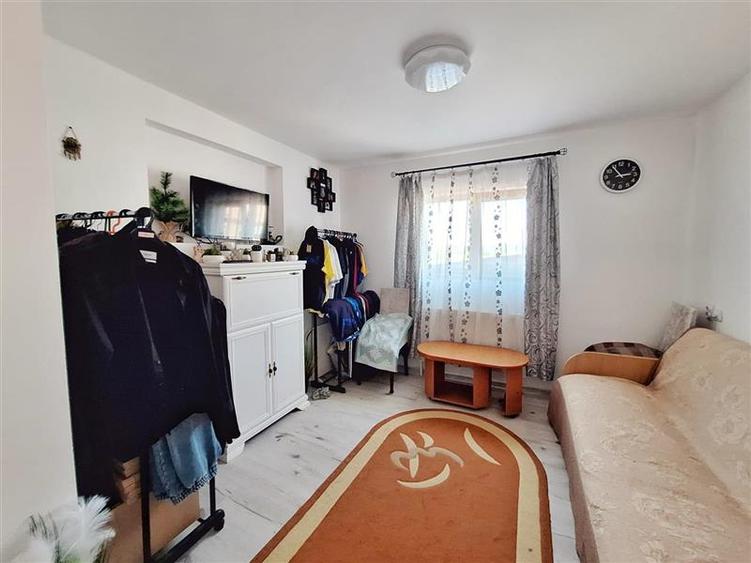 Casa 3 camere, 75 mp utili – Letea Veche | Teren 250 mp - 4