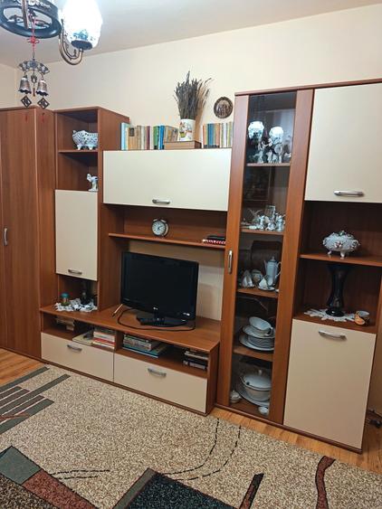 Apartament cu 2 camere nedecomandat în Central