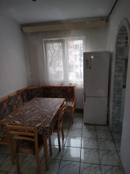 Apartament cu 2 camere semidecomandat în Govândari