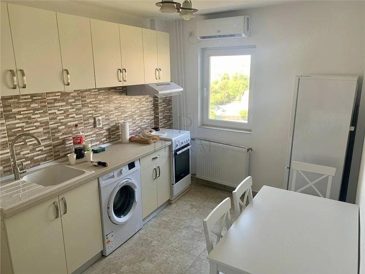 Apartament cu 2 camere decomandat în Gheorghe Lazăr