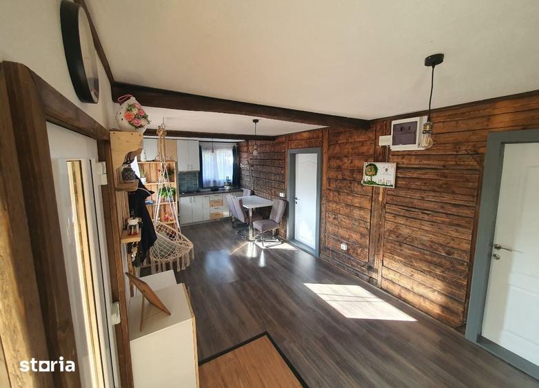 Casă cu 3 camere cu Teren 750 Mp în Călățele