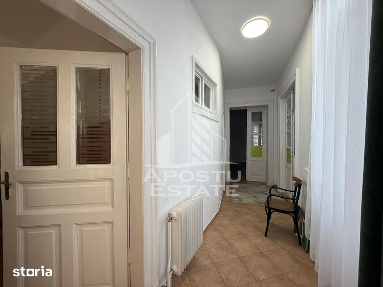 Casă cu 10 camere cu Teren 410 Mp în Fabric