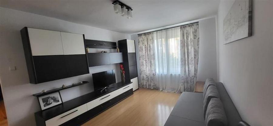 Apartament cu 3 camere decomandat, mobilat în Tudor Vladimirescu
