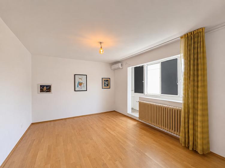 Apartament 3 camere decomandat de vânzare – lângă Mall Grand Arena, Sector 4 - 2