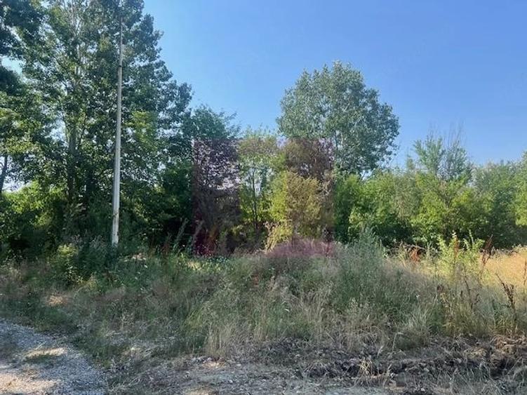 Teren de 2760 mp, în Ordoreanu