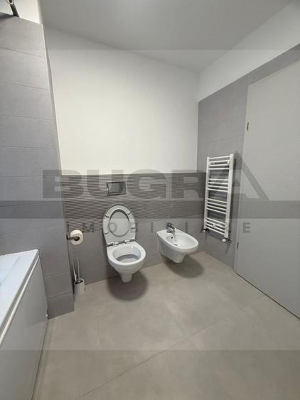 Duplex cu 4 camere cu Canalizare în Exterior Vest