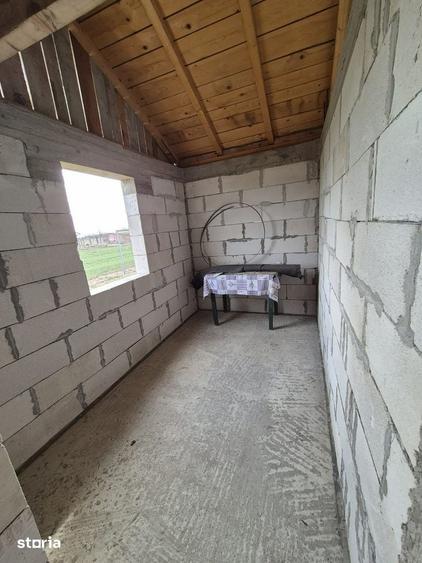 Casă cu 3 camere cu Teren 400 Mp în Moara Vlăsiei