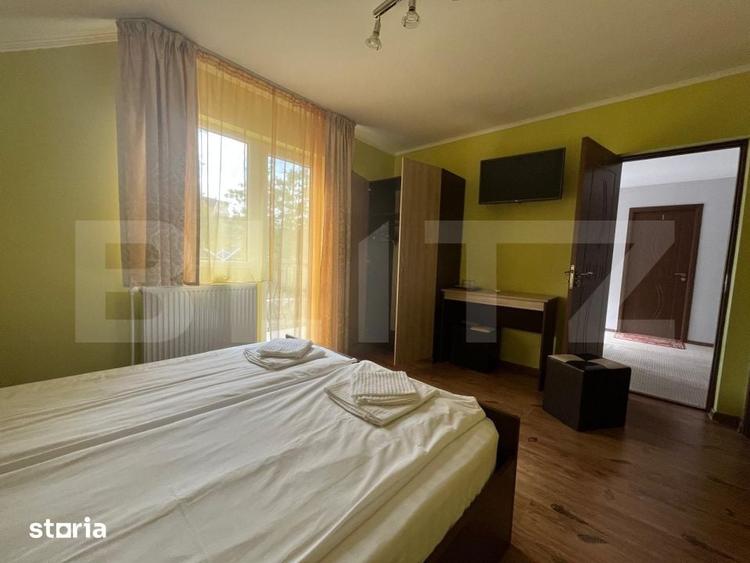 Casă cu 10 camere cu Teren 2000 Mp în Sântandrei