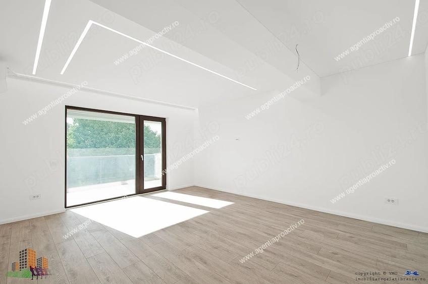 Apartament cu 3 camere decomandat în Sud