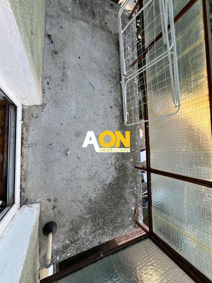 Apartament cu 2 camere decomandat, mobilat în Cetate