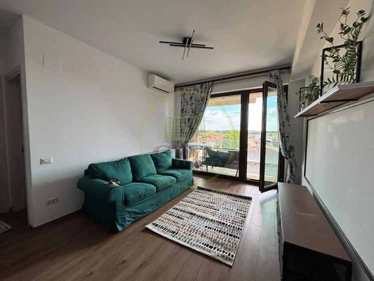 Apartament cu 2 camere semidecomandat, mobilat în Central