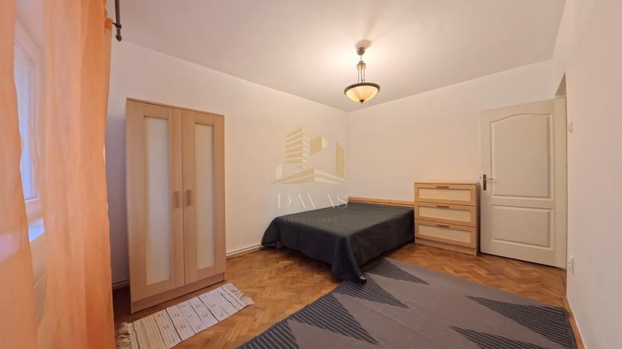 Apartament cu 3 camere decomandat, mobilat în Gheorgheni