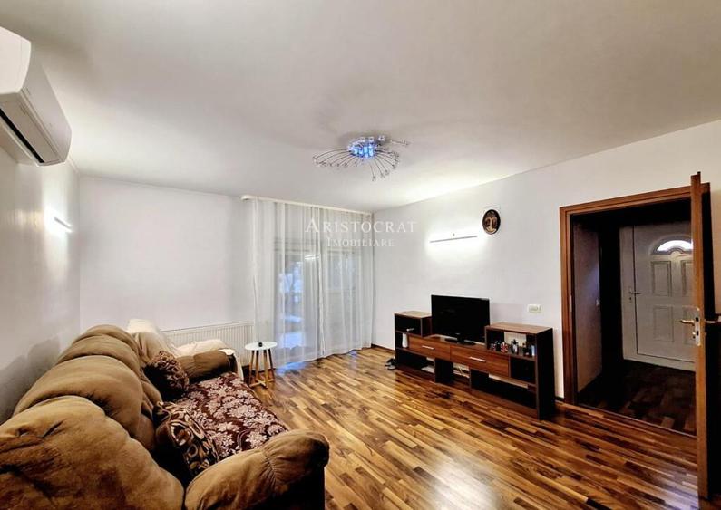 Casă cu 3 camere cu Teren 1172 Mp în Corbeanca
