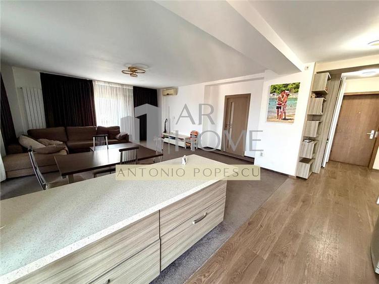 Apartament cu 3 camere decomandat, mobilat în Albert
