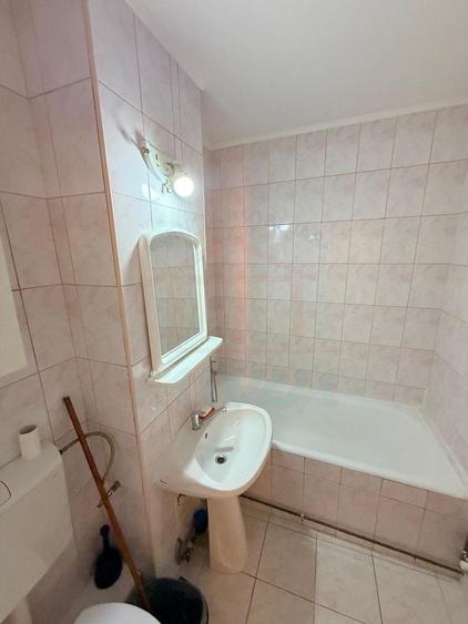 Inchiriem apartament cu o camera la PS-uri , tiglina 1, pret 250 euro. - 13