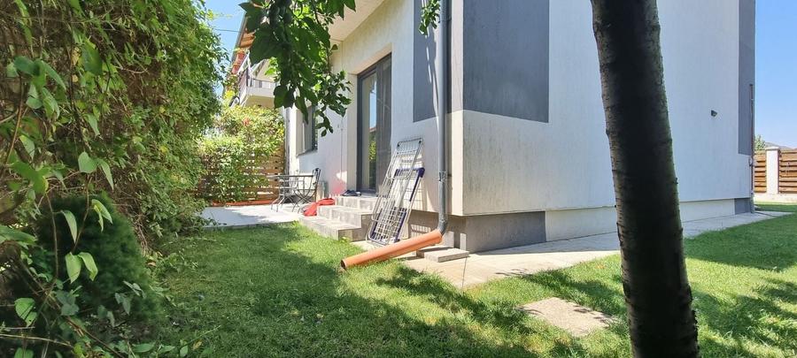 Casă cu 4 camere cu Canalizare în Nord