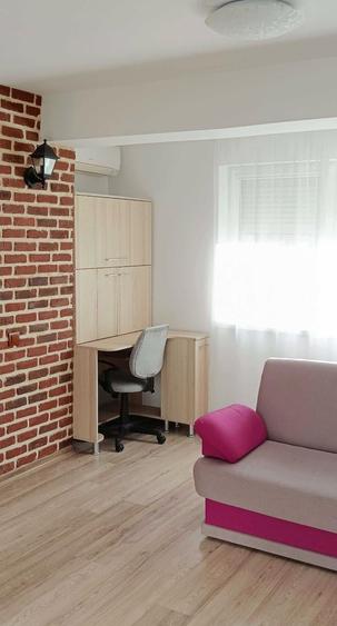 Apartament cu 2 camere semidecomandat în Kamsas