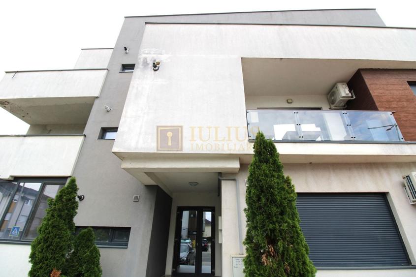 Apartament cu 3 camere decomandat, mobilat în Dumbrăvița
