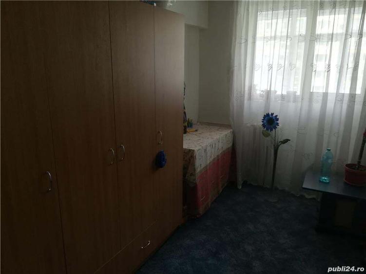 Apartament cu 3 camere în Doamna Ghica
