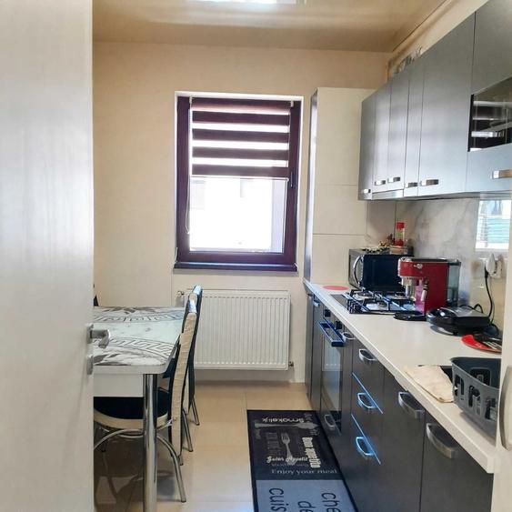 Apartament cu 2 camere decomandat în Dobroești