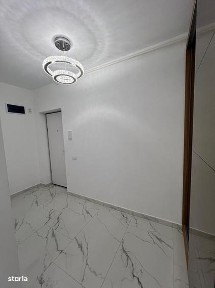 Apartament cu 2 camere decomandat în Universitate