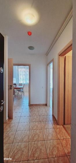 Apartament cu 3 camere decomandat în Decebal