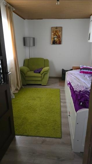 Casă individuală cu 4 camere cu Teren 4200 Mp în Negrași