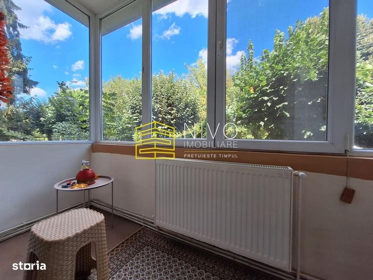 Apartament cu 2 camere semidecomandat în 7 Noiembrie