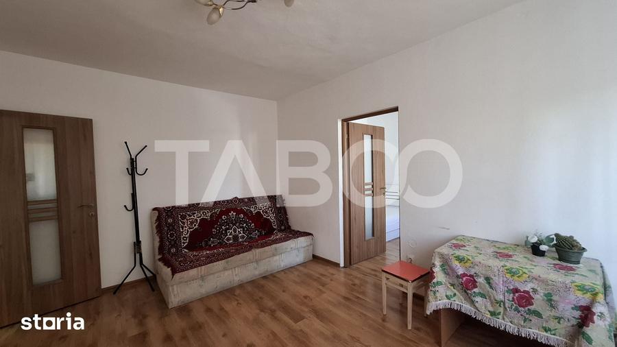Apartament cu 2 camere semidecomandat în Mihai Viteazul