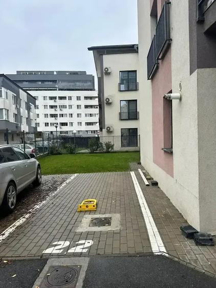 Apartament cu 3 camere în Theodor Pallady