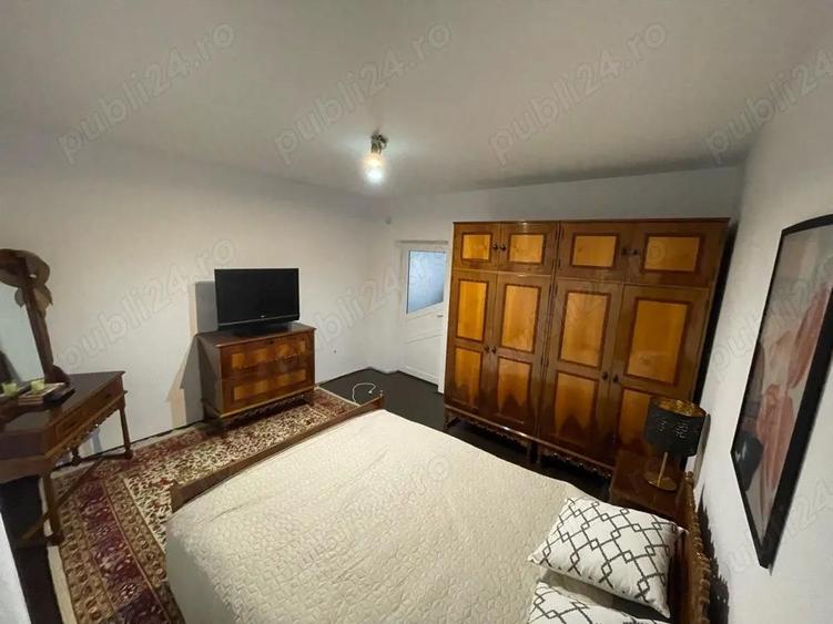 Casă cu 3 camere cu Teren 1500 Mp în Central