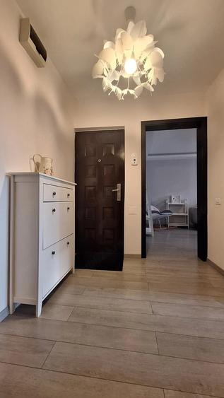 Apartament cu 3 camere decomandat în Olimpia-Stadion