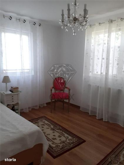 Casă cu 3 camere în Ceptura