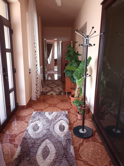 Casă individuală cu 3 camere cu Canalizare în Bâlc
