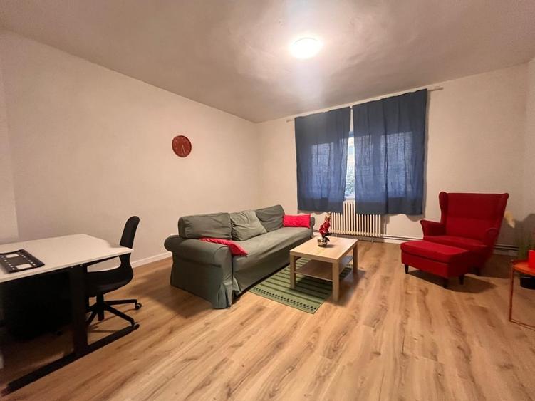 Apartament cu 2 camere decomandat, mobilat în Girocului