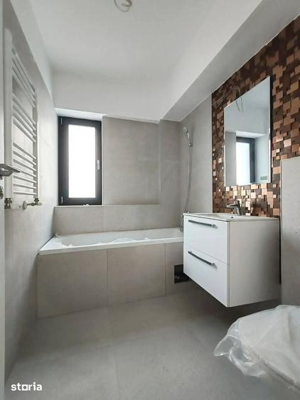 Apartament cu 3 camere decomandat în Theodor Pallady