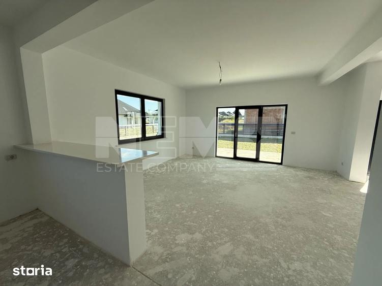 Casă cu 4 camere în Marginea