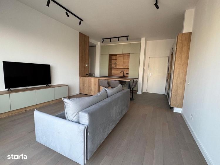 Apartament cu 2 camere semidecomandat, mobilat în Timpuri Noi