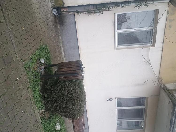 Apartament cu 2 camere semidecomandat în Ilia