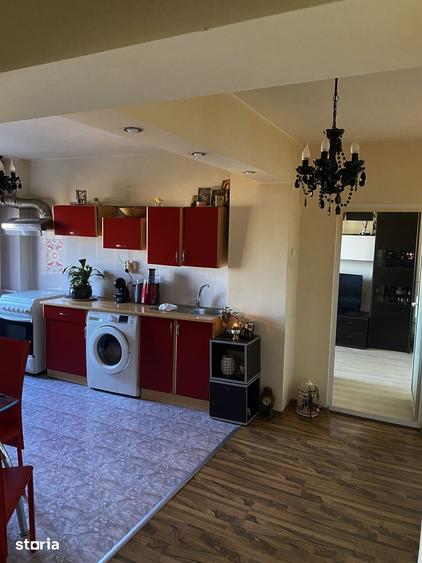 Apartament cu 2 camere decomandat în Exterior Vest