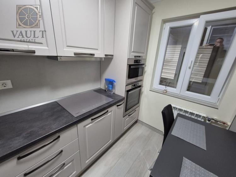 Apartament cu 3 camere decomandat, mobilat în Gorjului