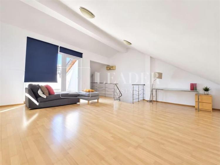 Duplex cu 5 camere cu Teren 250 Mp în Pipera