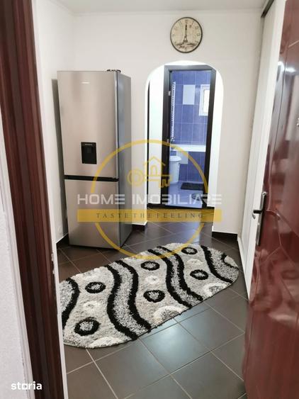 Apartament cu 2 camere decomandat în Nicolina